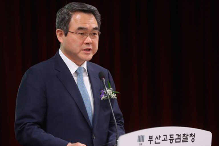 Cheol-Kyu Hwang