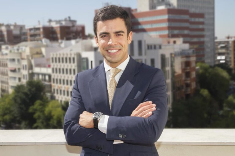 Movimiento de Abogacía Renovada