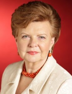 10-Vaira-Vike-Frieberga-239x300